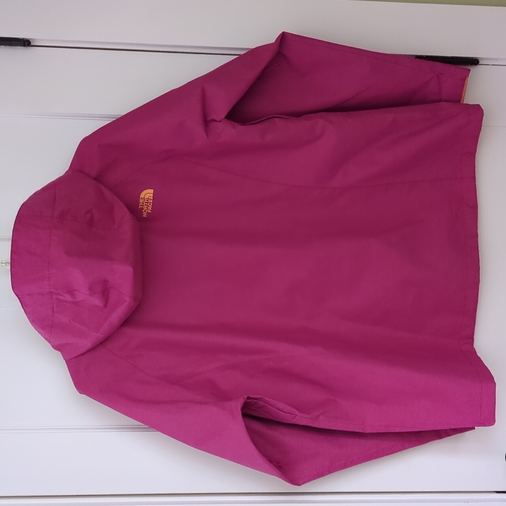 Women's XL North Face HyVent 2.5L Venture Jacket - Picture 3 of 7